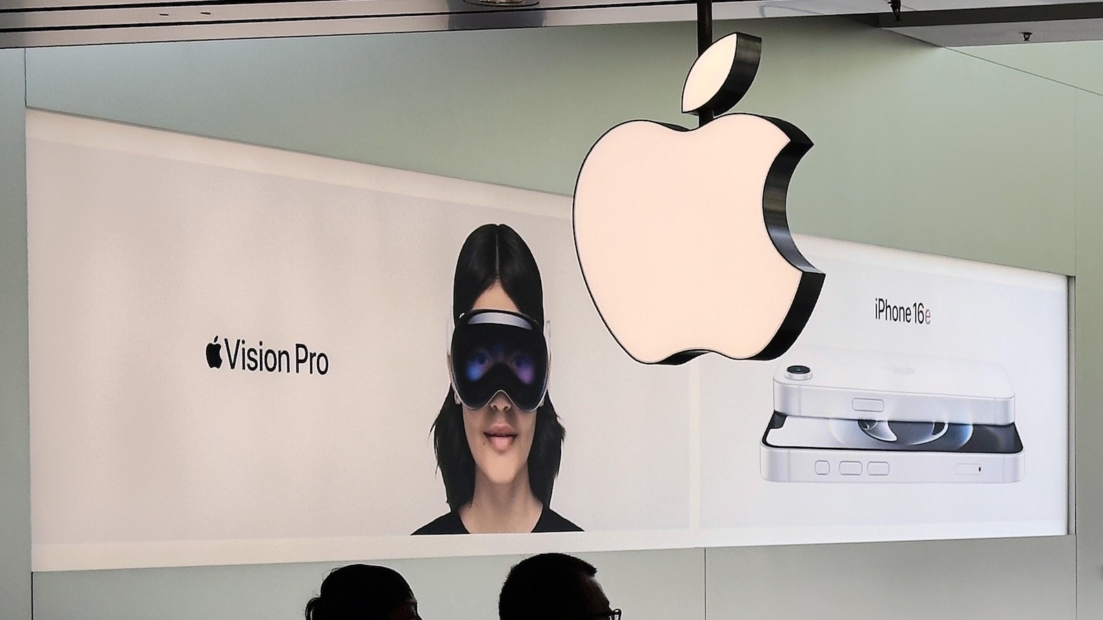 Apple के पास हम में iPhones बनाना शुरू करने के लिए कुछ प्रोत्साहन हैं