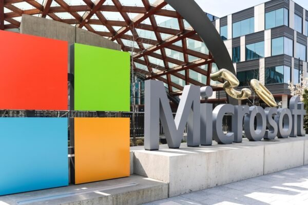 Microsoft टीमों के लंबे समय से चल रहे यूरोपीय संघ के एंटीट्रस्ट केस एक अंत के करीब दिखाई देते हैं